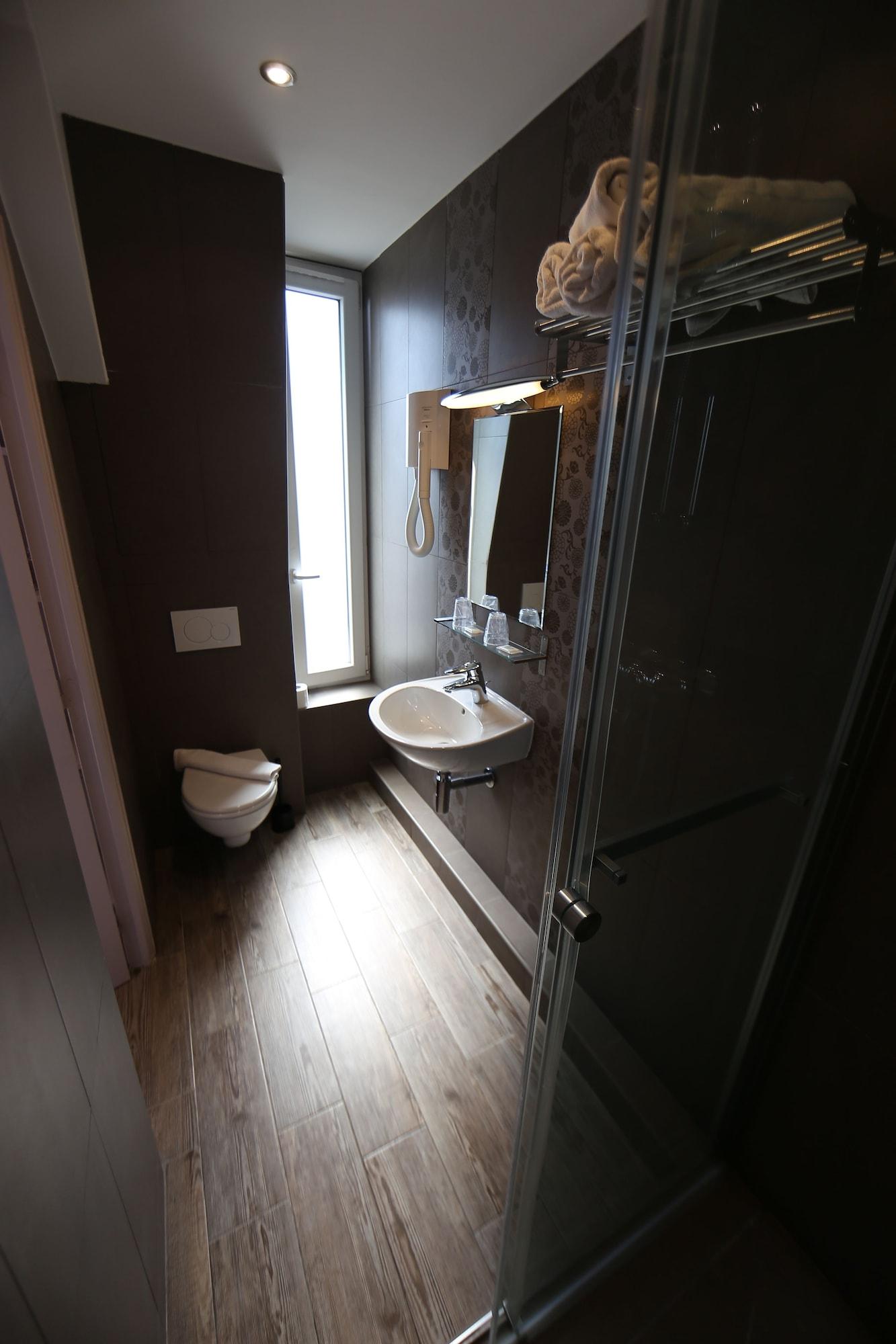 Hotel Le Daum Paris Bagian luar foto